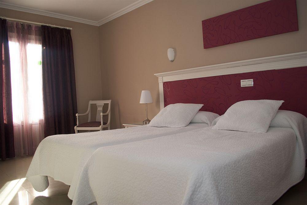 Apartamentos Plaza Cavana 5 Nerja Exterior foto