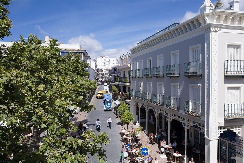 Apartamentos Plaza Cavana 5 Nerja Exterior foto